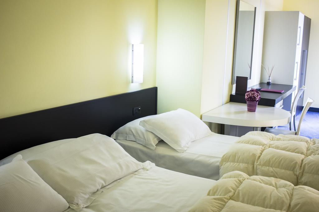 למזיה טרמה Best Western Hotel Class Lamezia מראה חיצוני תמונה
